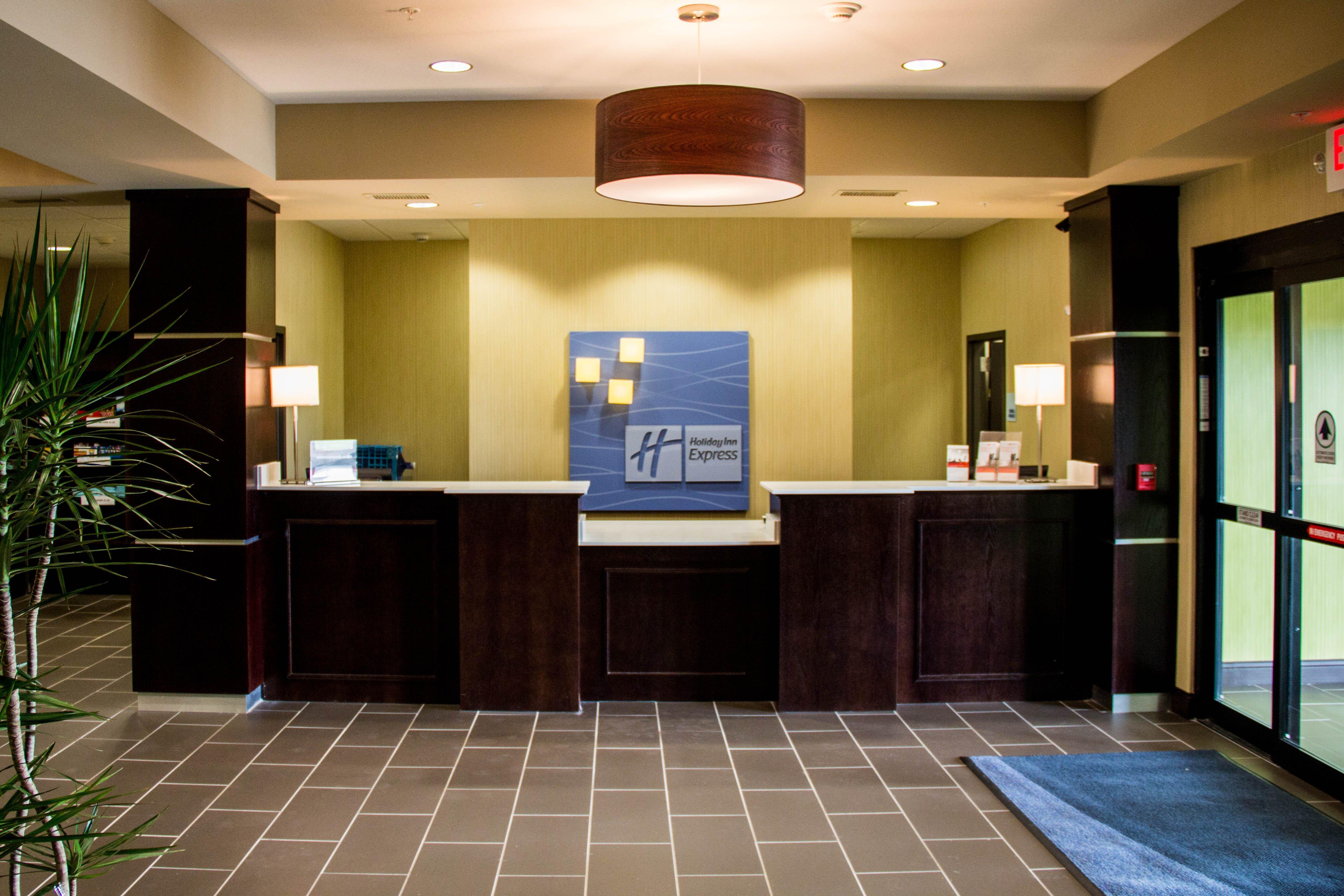 Holiday Inn Express And Suites Sikeston By Ihg Exterior foto